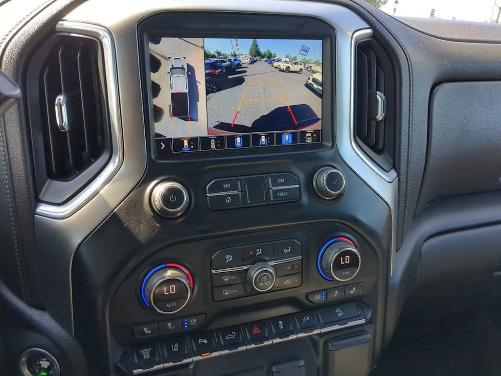 Thumbnail: 2021 Chevrolet Silverado 3500 - 15