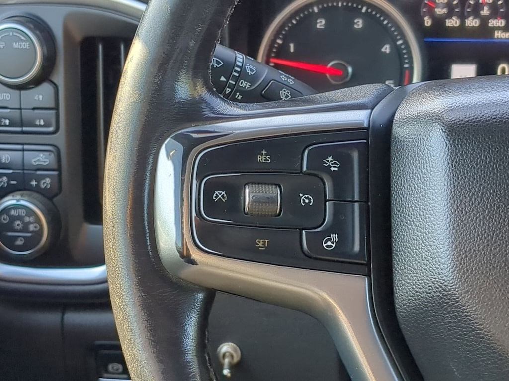 Thumbnail: 2021 Chevrolet Silverado 3500 - 35
