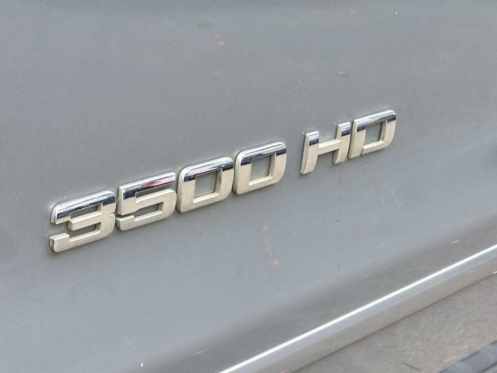 Thumbnail: 2017 Chevrolet Silverado 3500 - 12