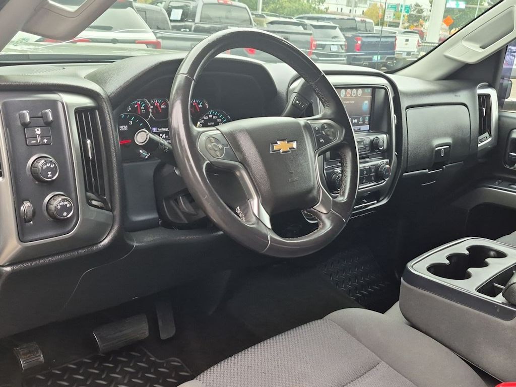 Thumbnail: 2017 Chevrolet Silverado 3500 - 2