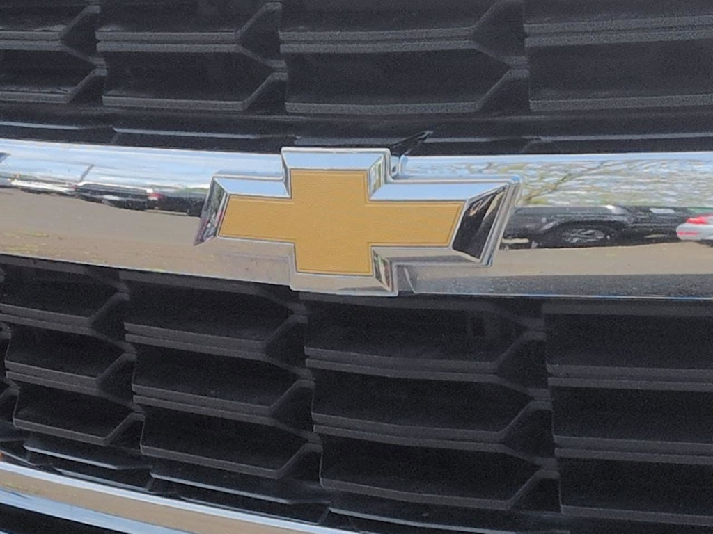 Thumbnail: 2017 Chevrolet Silverado 1500 - 7