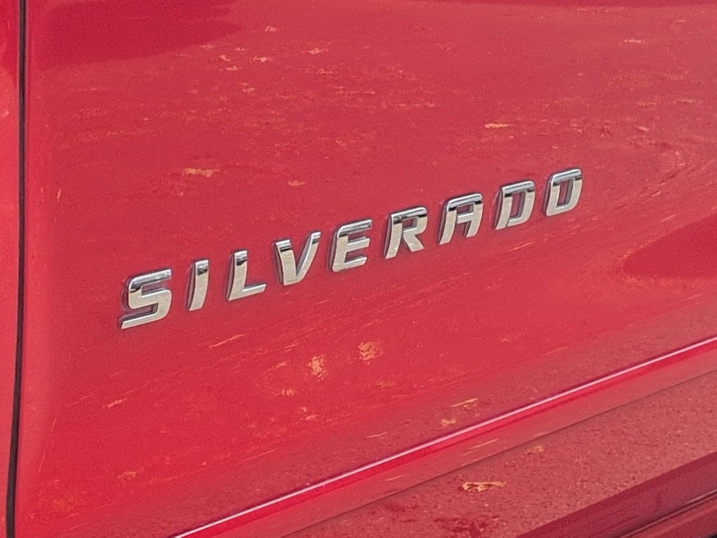 Thumbnail: 2017 Chevrolet Silverado 1500 - 23