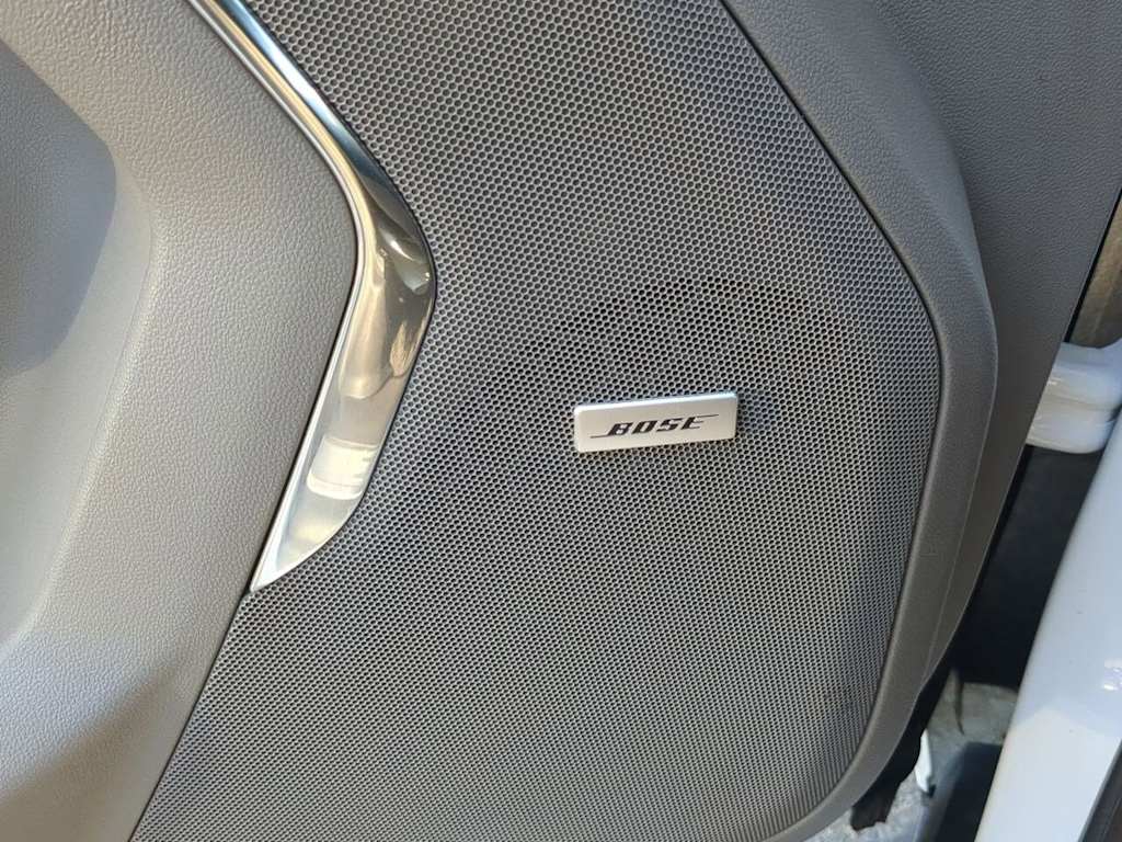 Thumbnail: 2023 GMC Yukon XL - 18