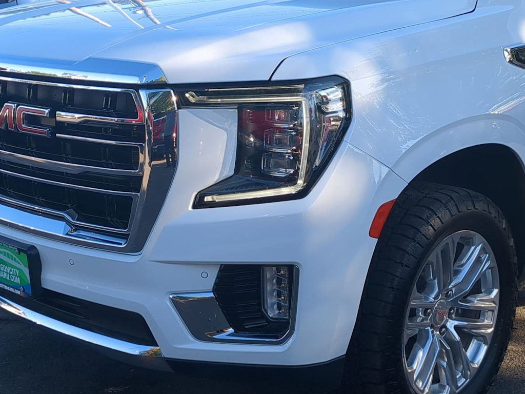 Thumbnail: 2023 GMC Yukon XL - 26