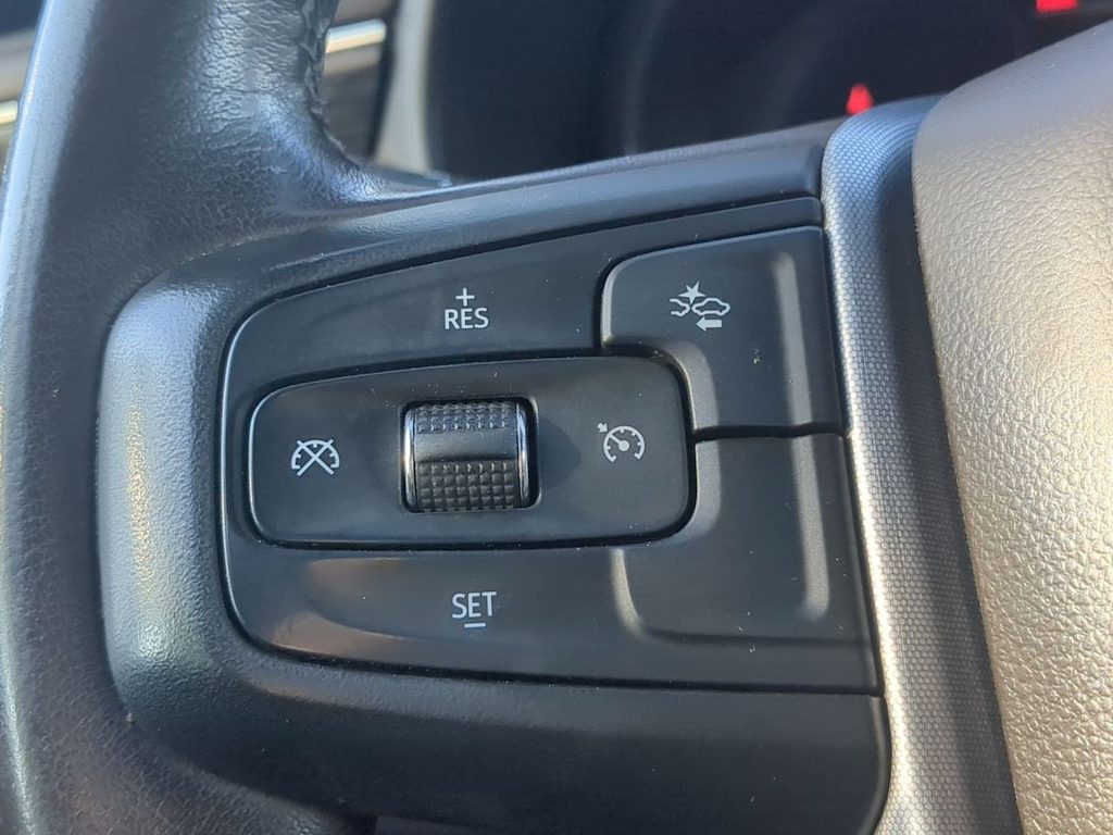 Thumbnail: 2023 GMC Yukon XL - 31