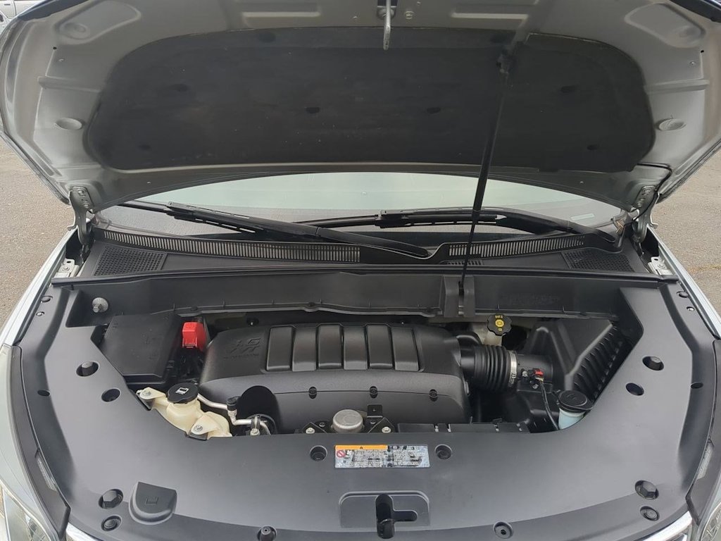 Thumbnail: 2015 Chevrolet Traverse - 9