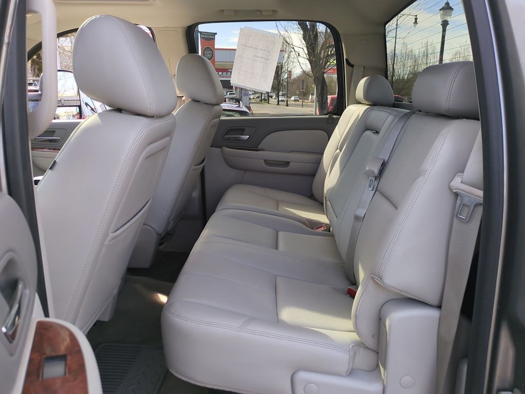 2014 GMC Sierra 3500 SLT 28