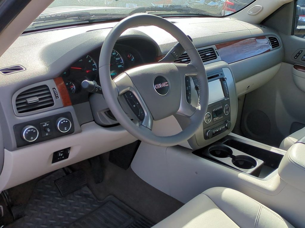 2014 GMC Sierra 3500 SLT 2