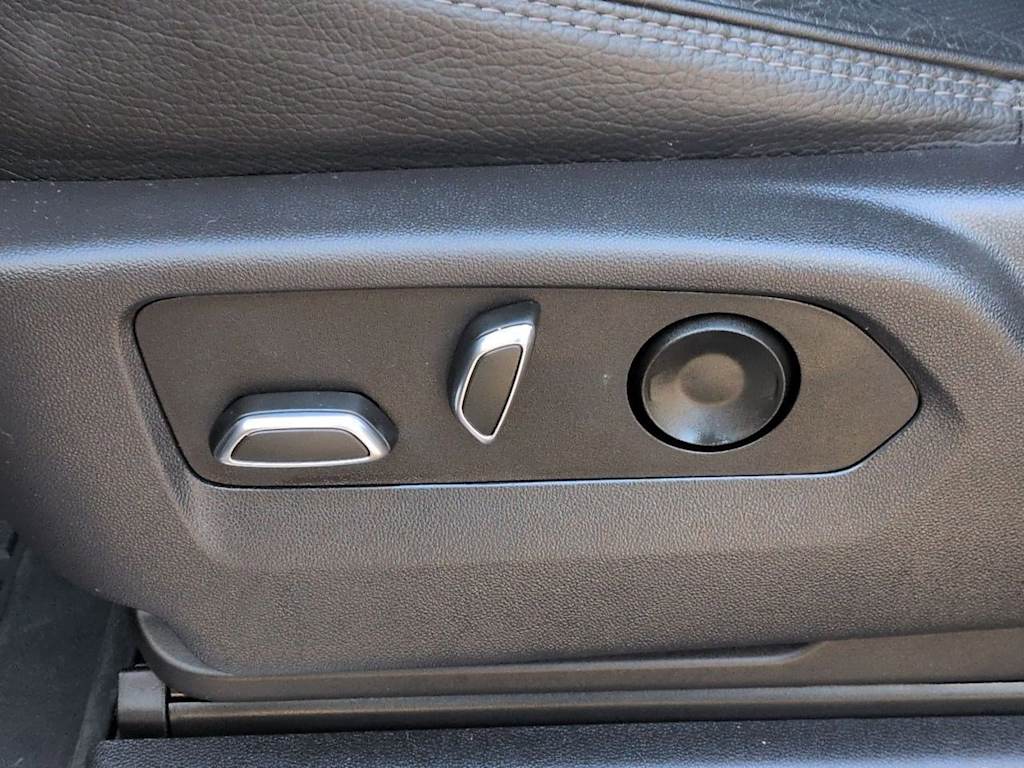 Thumbnail: 2023 GMC Sierra 1500 - 28