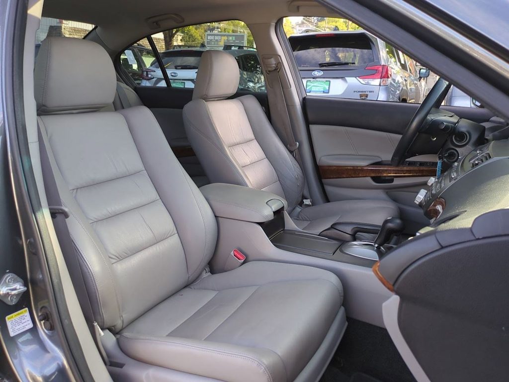 2012 Honda Accord EX-L 11