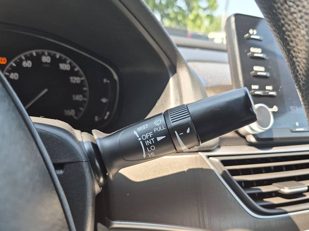 Thumbnail: 2018 Honda Accord - 15