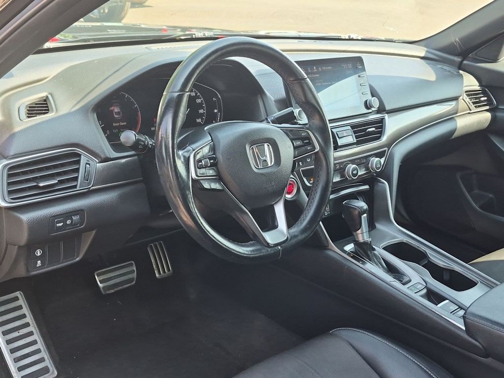 Thumbnail: 2018 Honda Accord - 2