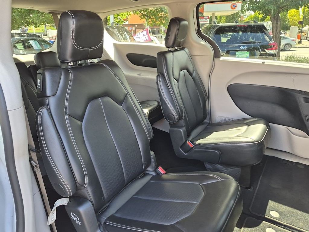 Thumbnail: 2024 Chrysler Pacifica - 28