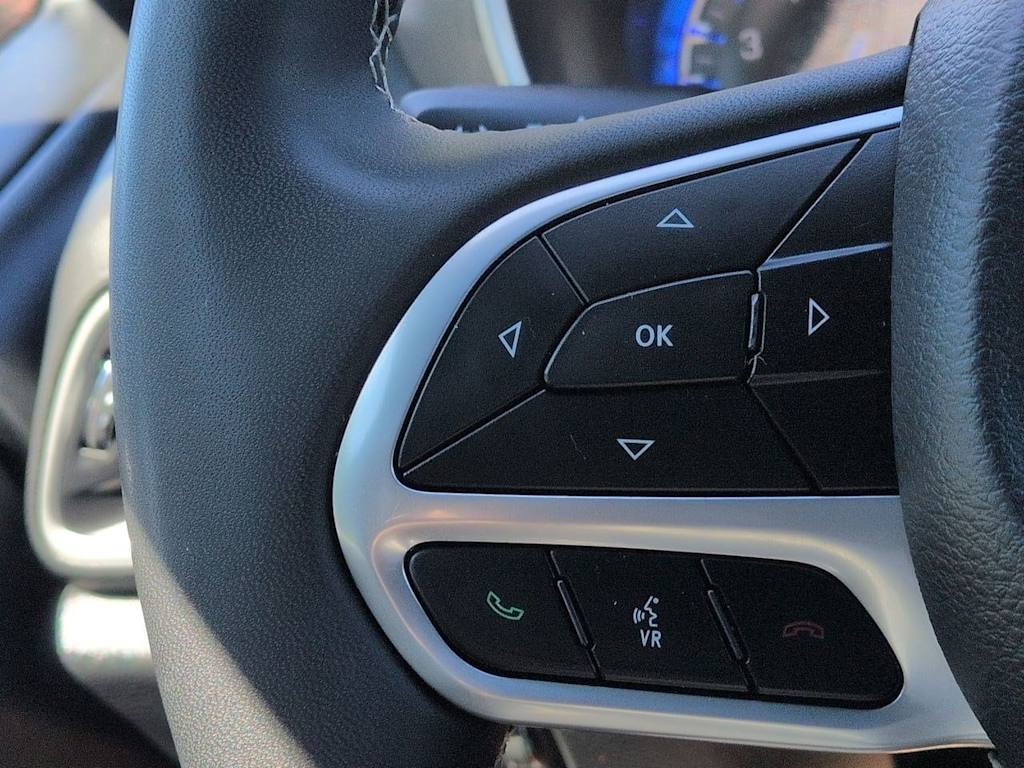 Thumbnail: 2025 Chrysler Pacifica - 29