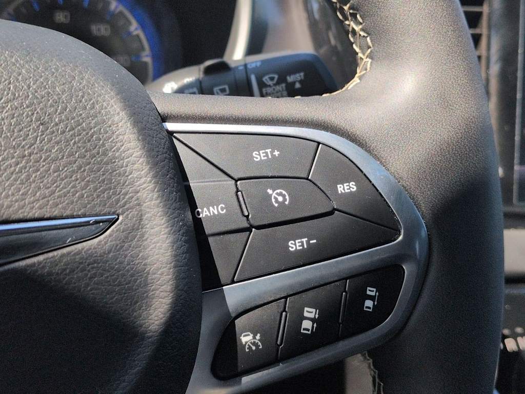 Thumbnail: 2025 Chrysler Pacifica - 28