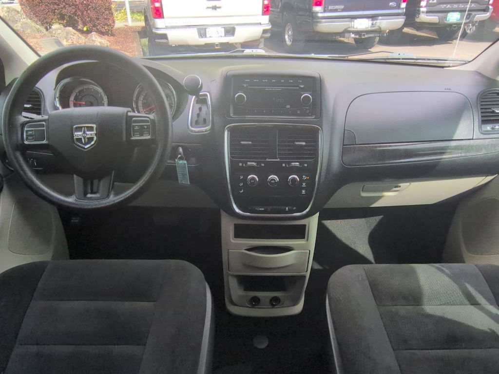 Thumbnail: 2015 Dodge Grand Caravan - 10