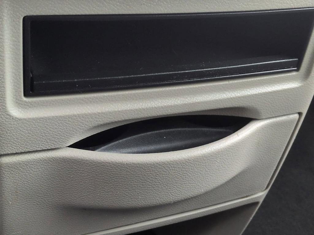 Thumbnail: 2015 Dodge Grand Caravan - 31