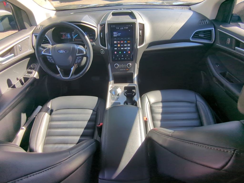 Thumbnail: 2024 Ford Edge - 10