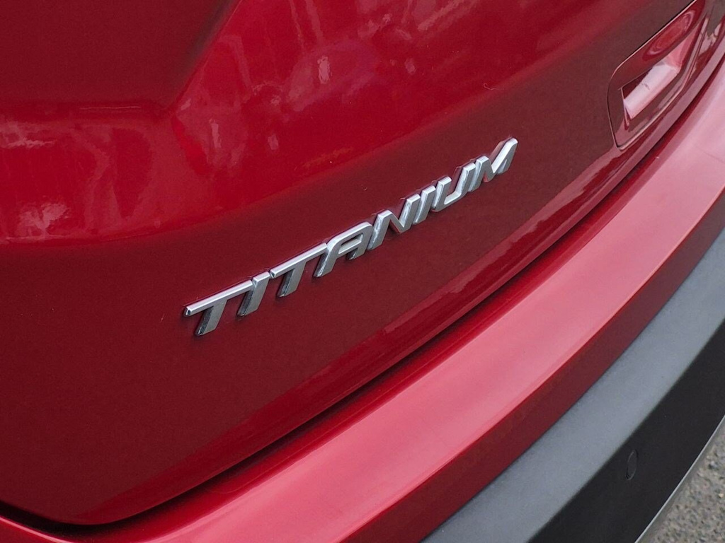Thumbnail: 2022 Ford Edge - 25