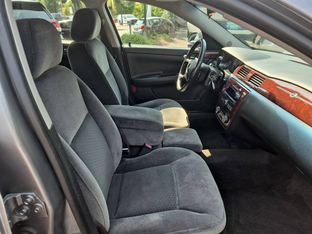 Thumbnail: 2006 Chevrolet Impala - 12