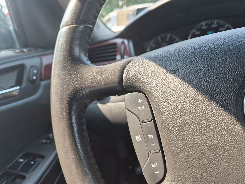 Thumbnail: 2006 Chevrolet Impala - 28