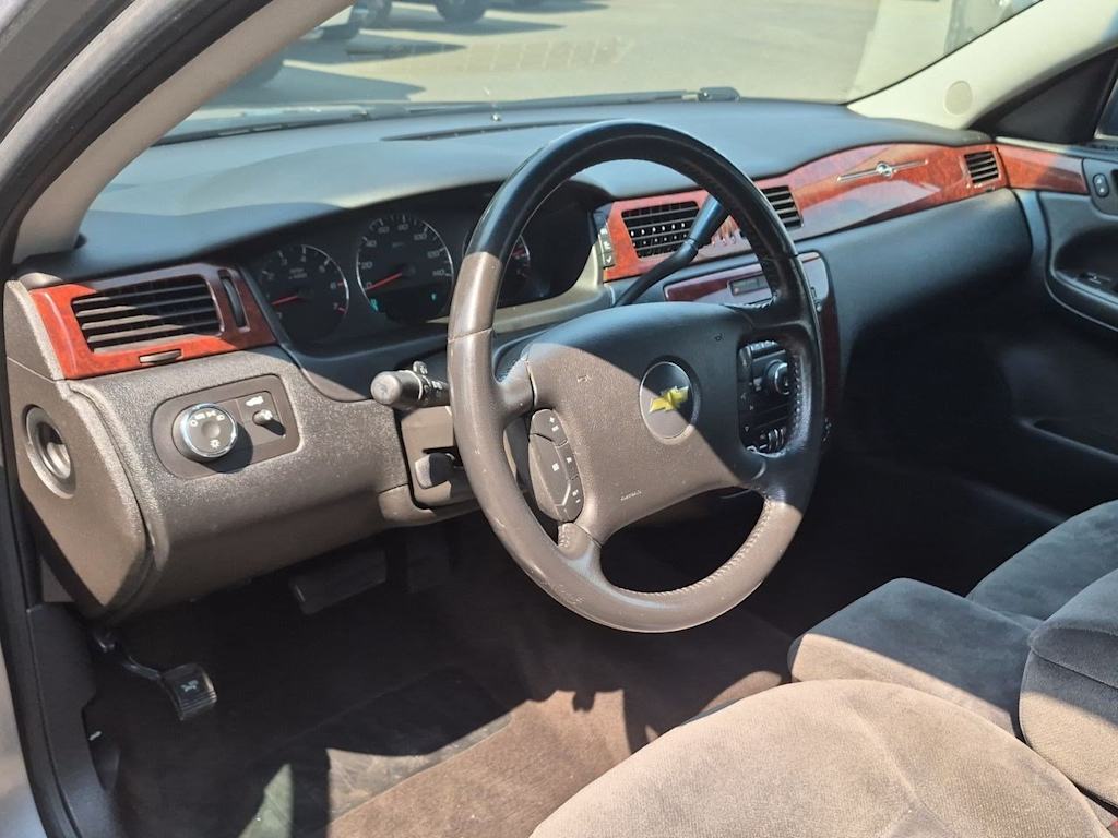 Thumbnail: 2006 Chevrolet Impala - 2
