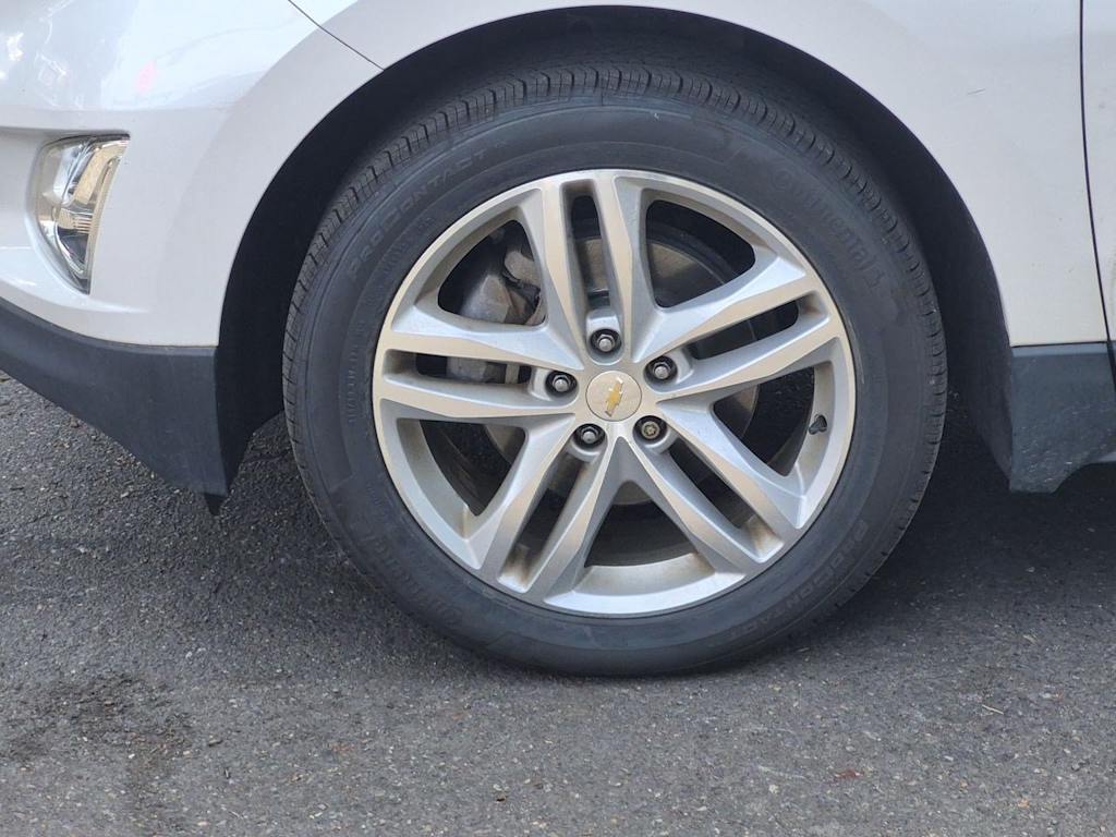 Thumbnail: 2019 Chevrolet Equinox - 8
