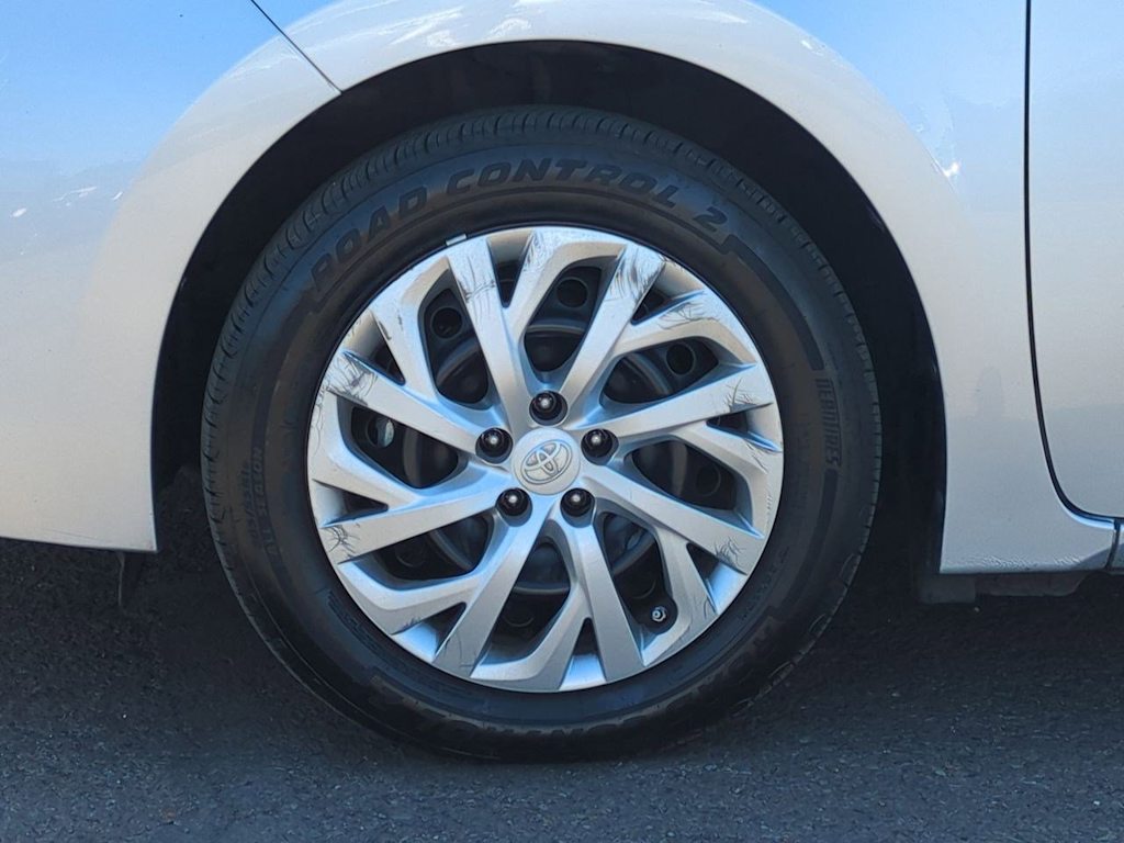 Thumbnail: 2019 Toyota Corolla - 8