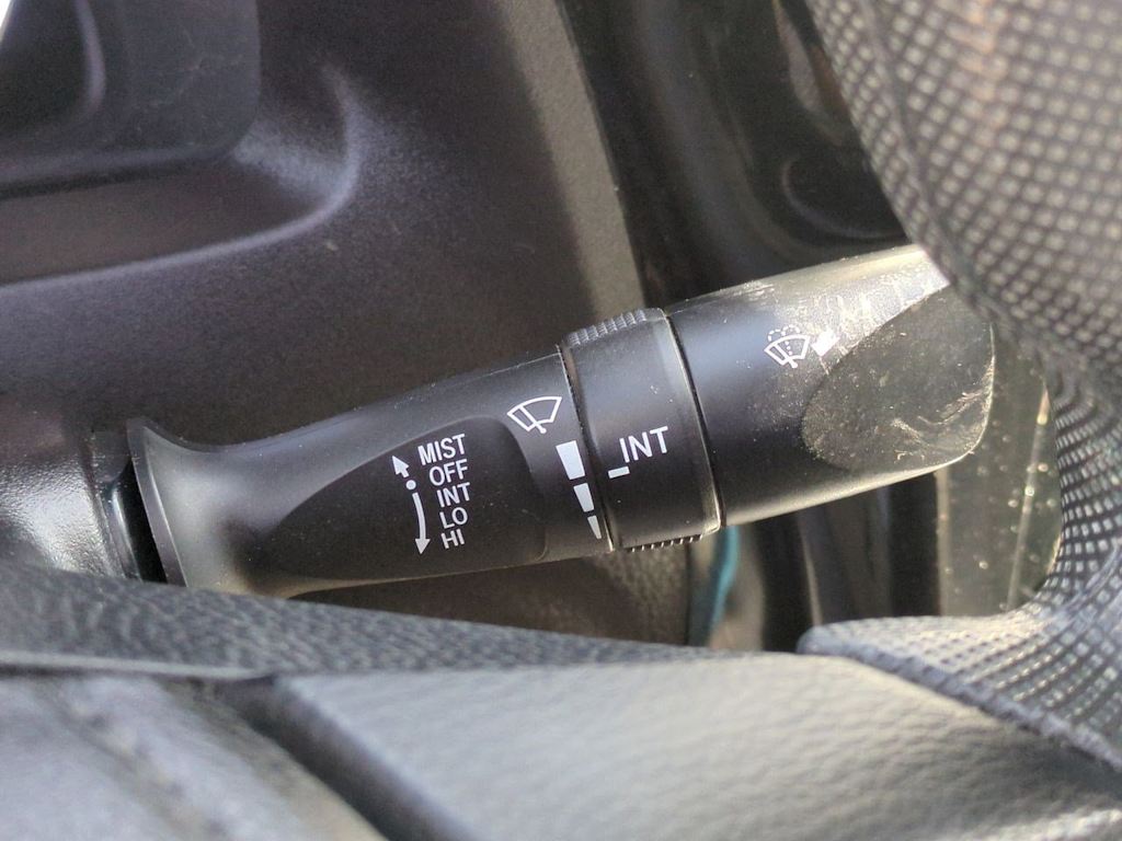 Thumbnail: 2019 Toyota Corolla - 31