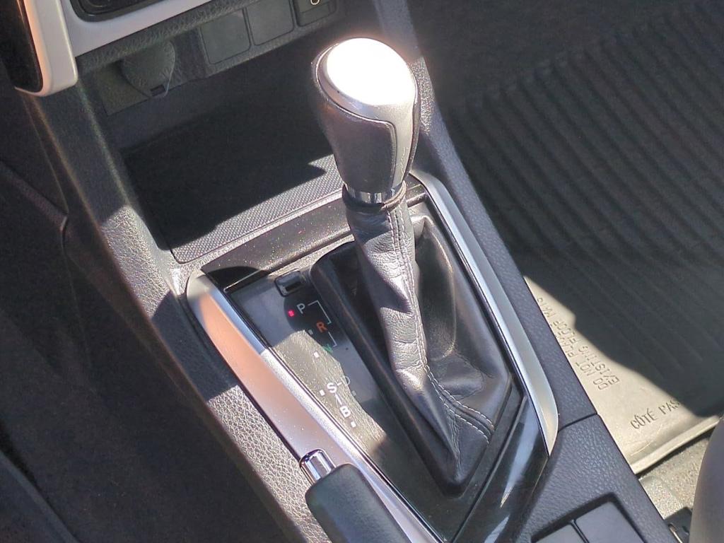 Thumbnail: 2019 Toyota Corolla - 16