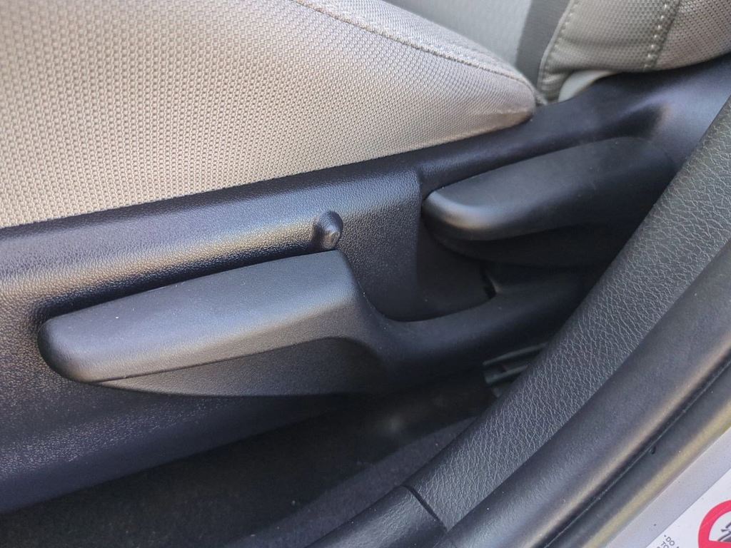 Thumbnail: 2019 Toyota Corolla - 26