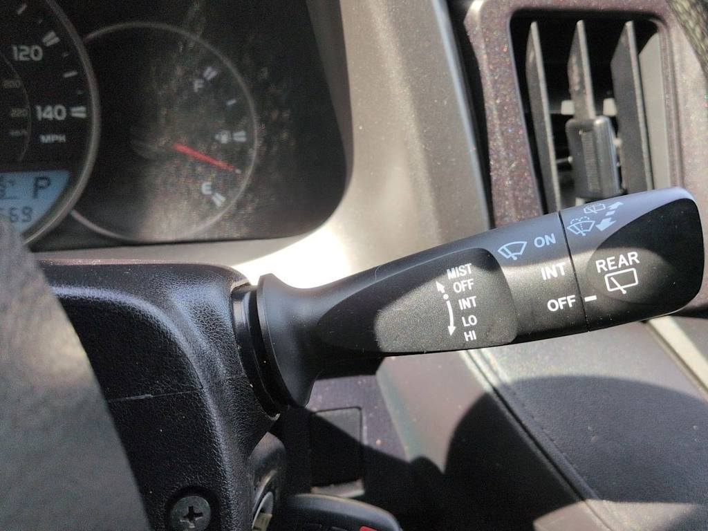 Thumbnail: 2016 Toyota RAV4 - 14