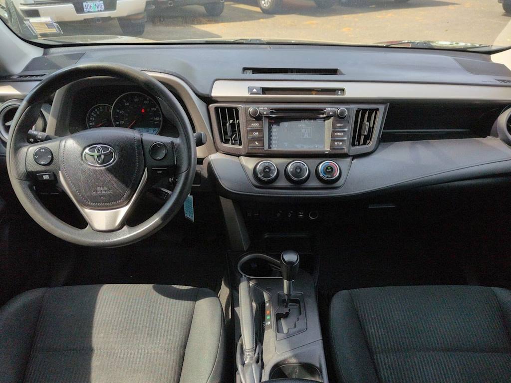Thumbnail: 2016 Toyota RAV4 - 8
