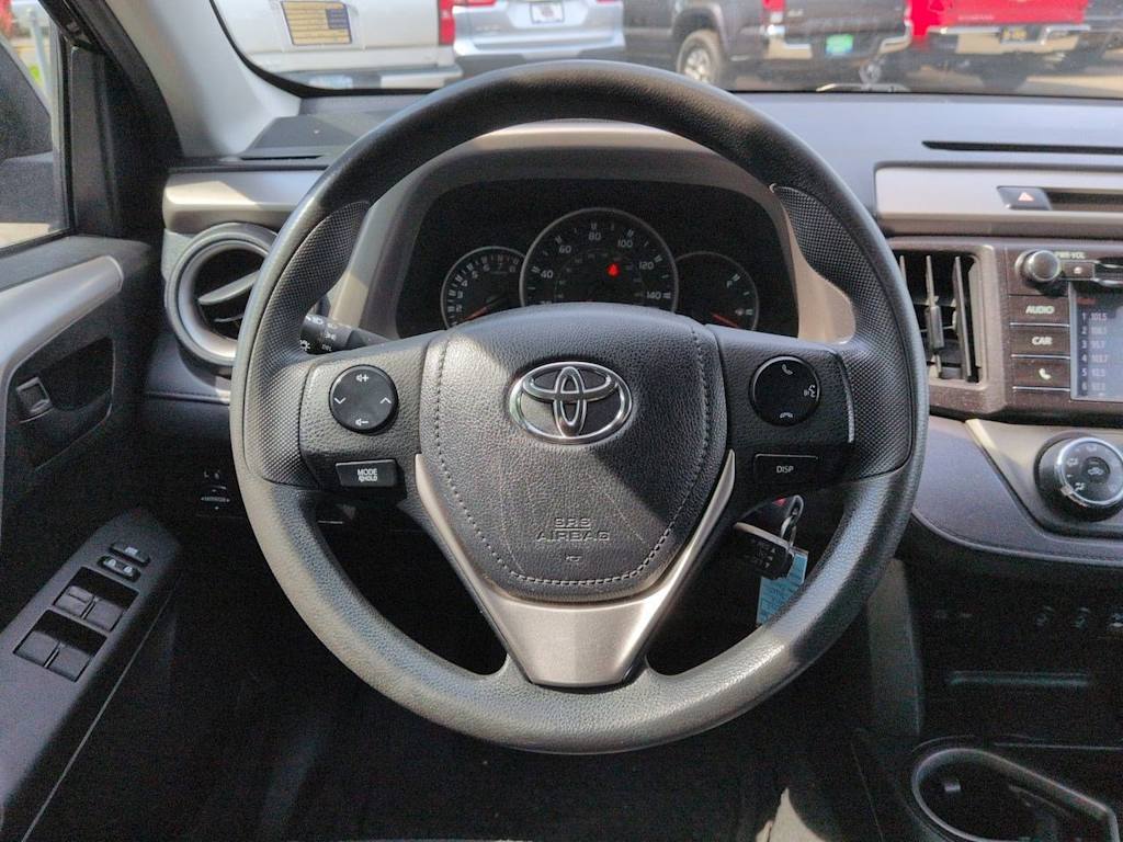 Thumbnail: 2016 Toyota RAV4 - 12