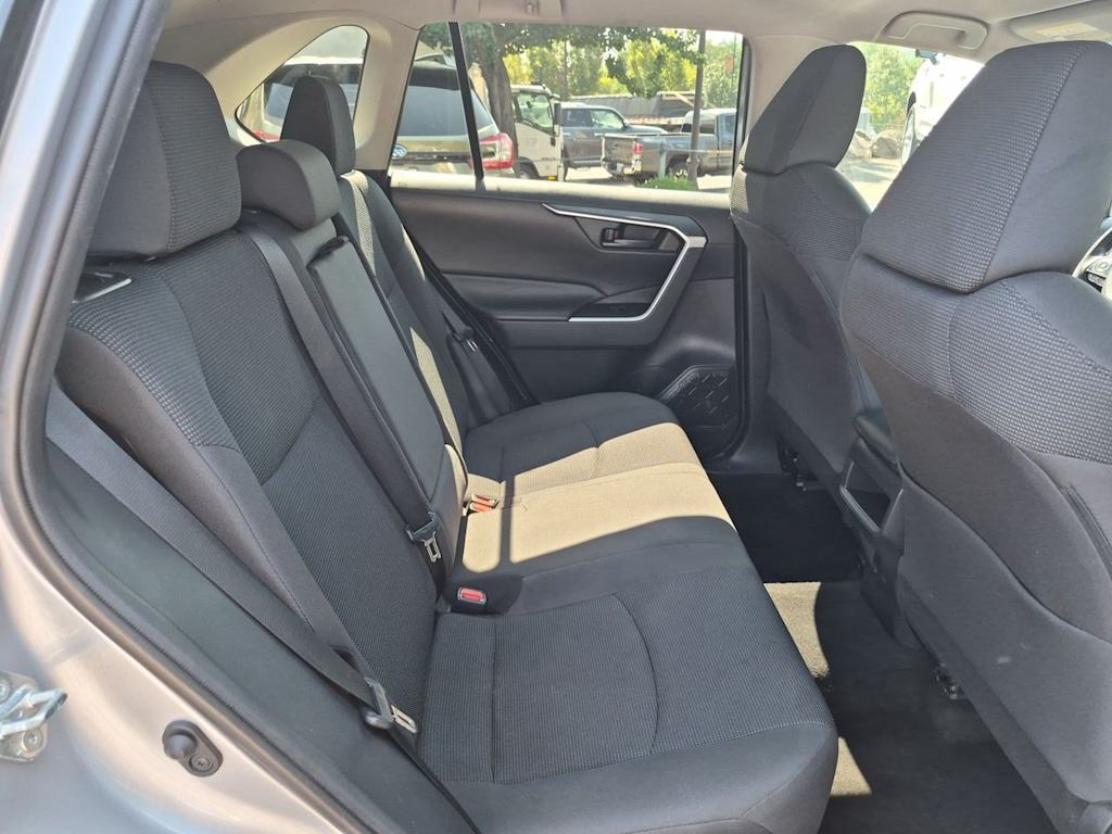 Thumbnail: 2019 Toyota RAV4 - 26