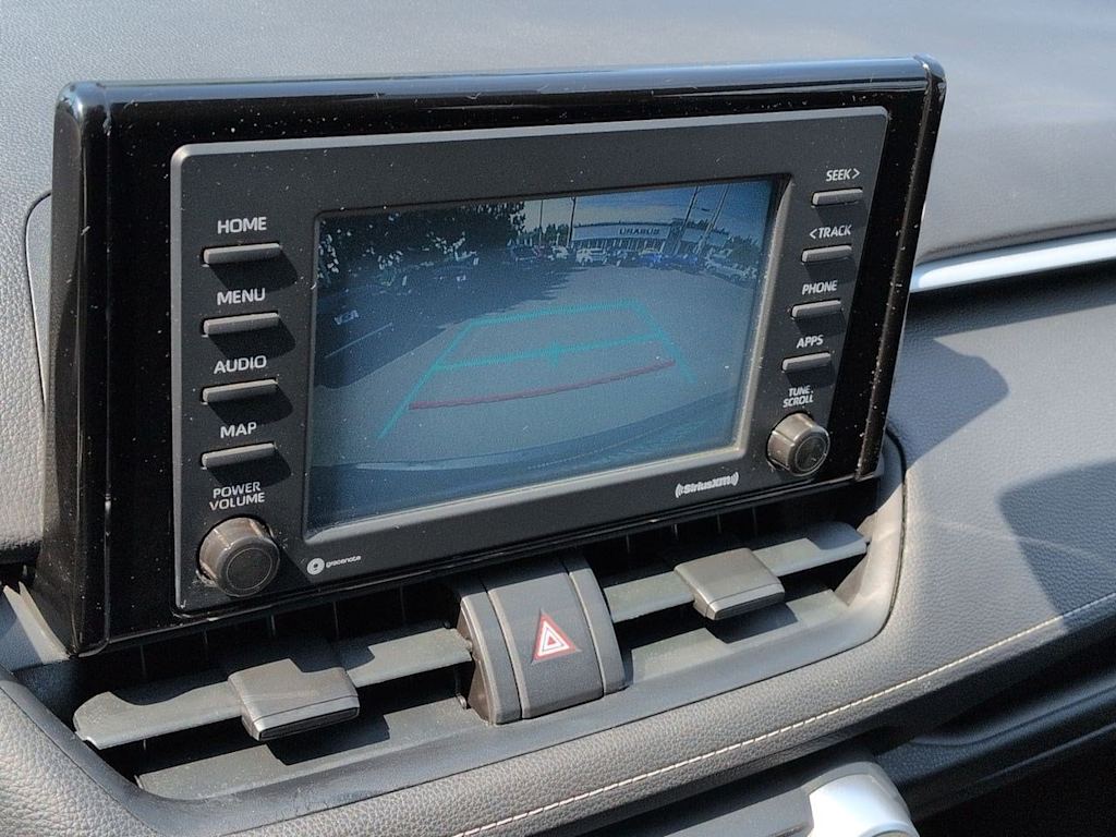 Thumbnail: 2021 Toyota RAV4 - 32