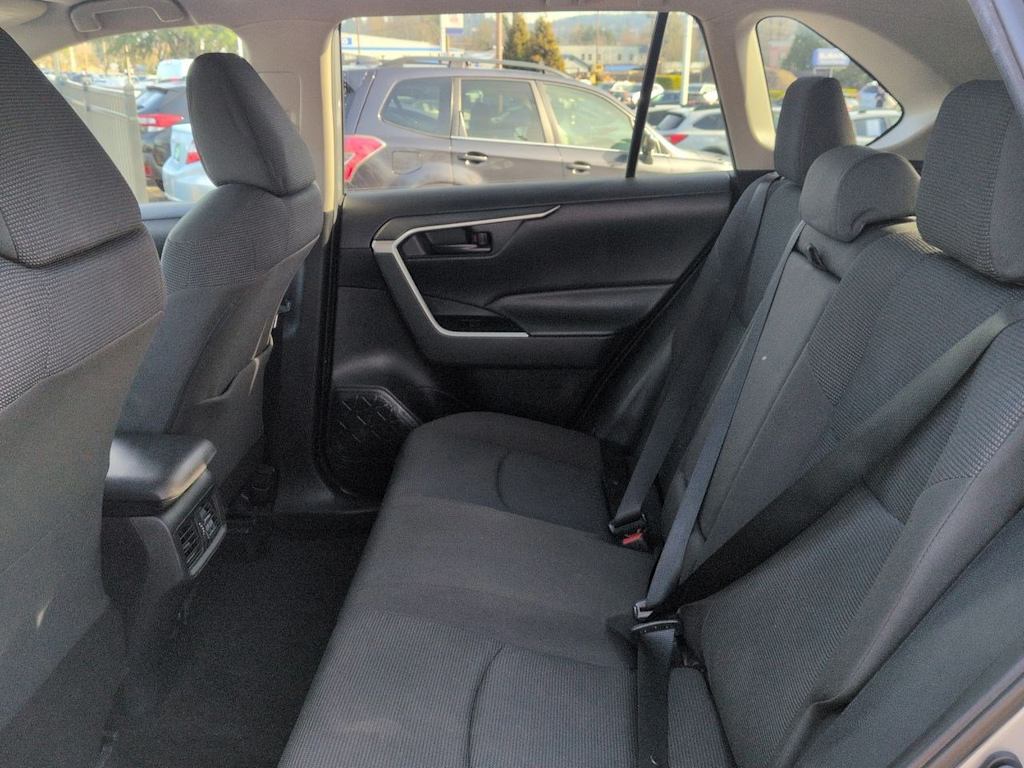 Thumbnail: 2019 Toyota RAV4 - 27