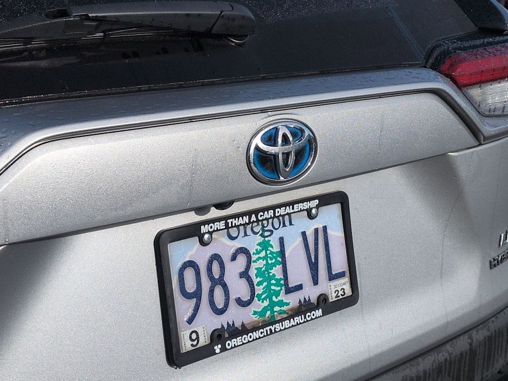 Thumbnail: 2019 Toyota RAV4 - 7