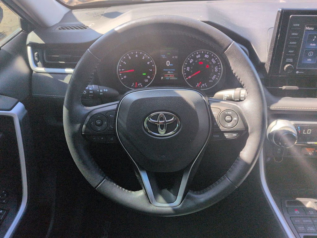 Thumbnail: 2021 Toyota RAV4 - 13