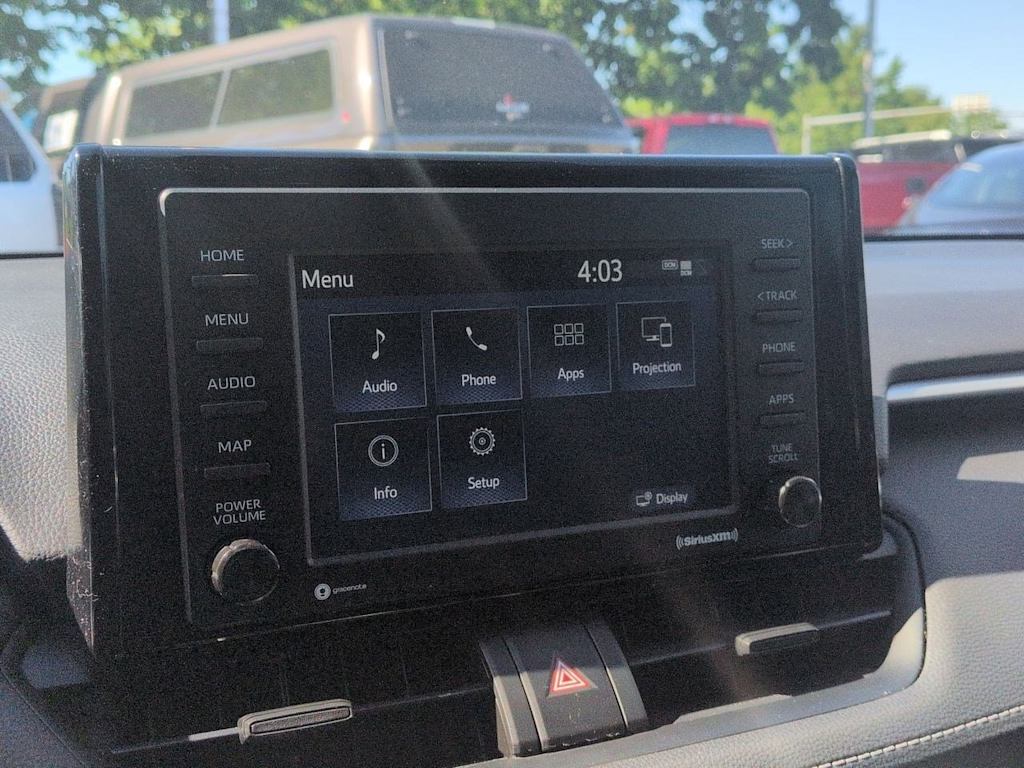 Thumbnail: 2021 Toyota RAV4 - 33