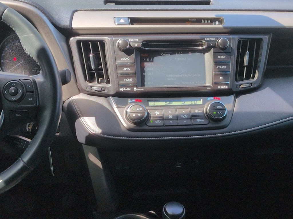 Thumbnail: 2017 Toyota RAV4 - 13