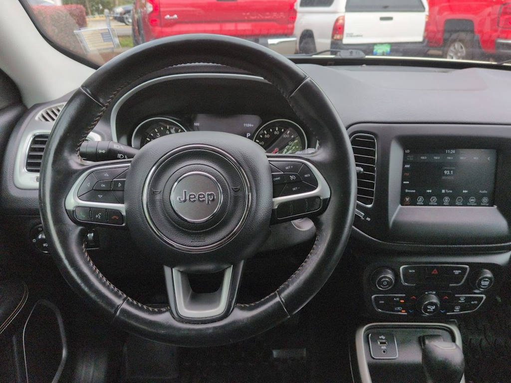 Thumbnail: 2018 Jeep Compass - 15