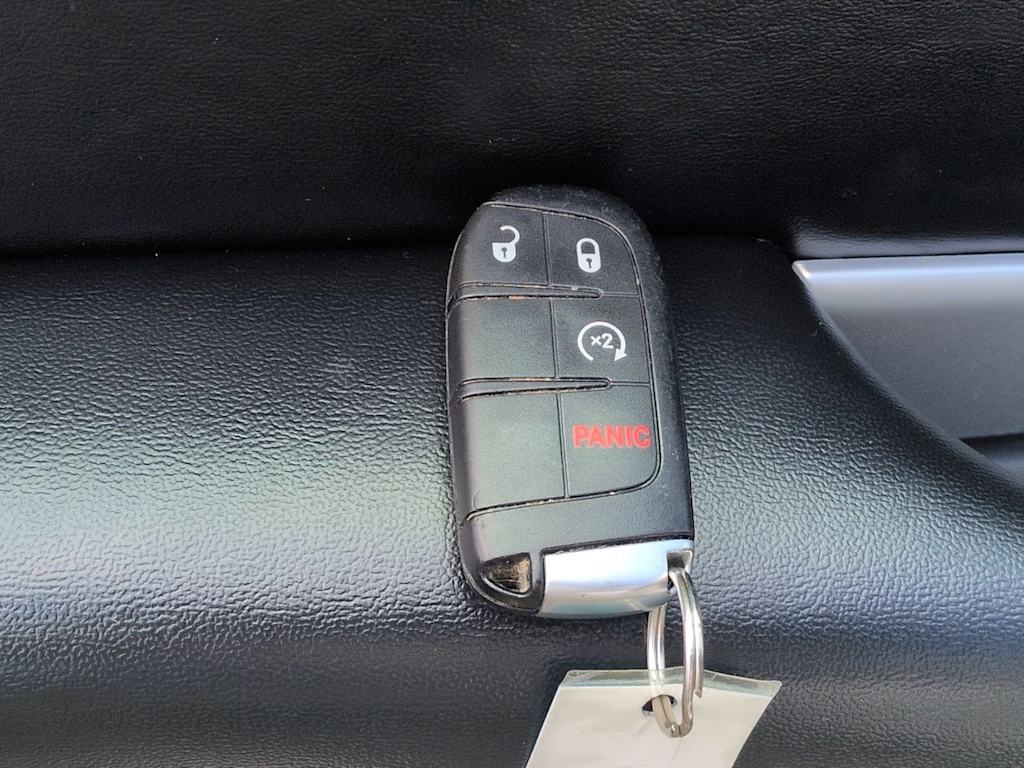 Thumbnail: 2019 Dodge Journey - 19