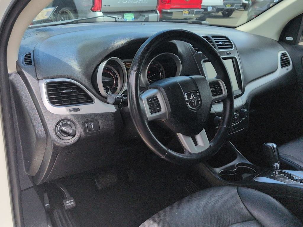 Thumbnail: 2019 Dodge Journey - 2