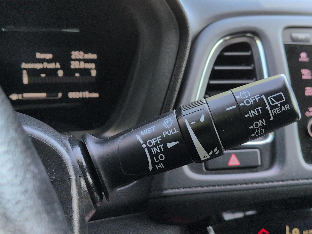 Thumbnail: 2019 Honda HR-V - 32