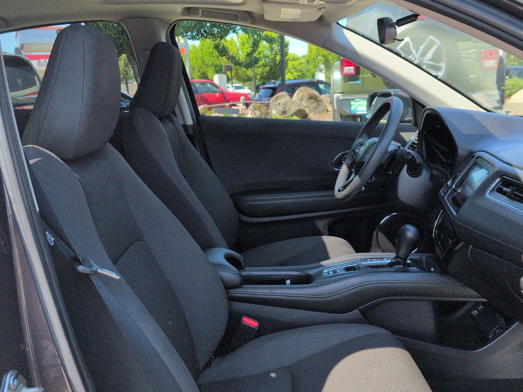 Thumbnail: 2019 Honda HR-V - 11