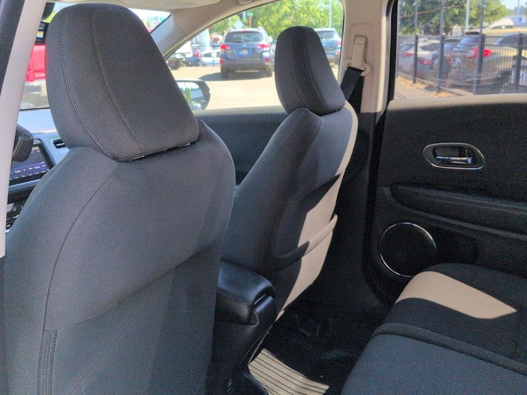 Thumbnail: 2019 Honda HR-V - 12