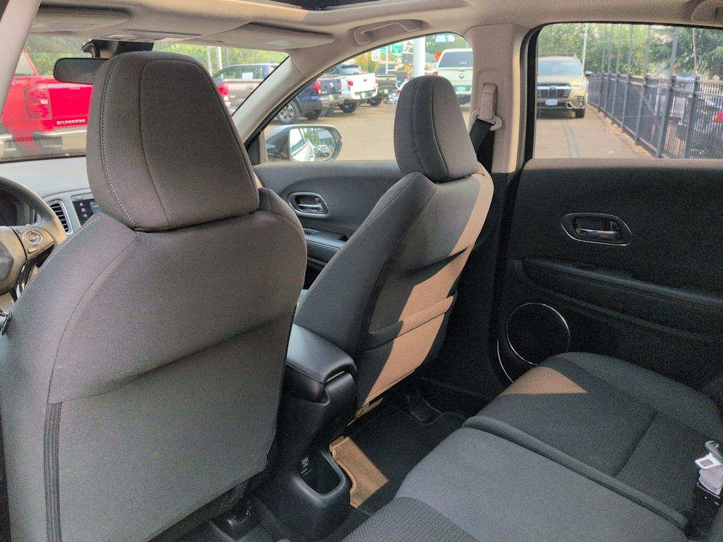 Thumbnail: 2019 Honda HR-V - 12