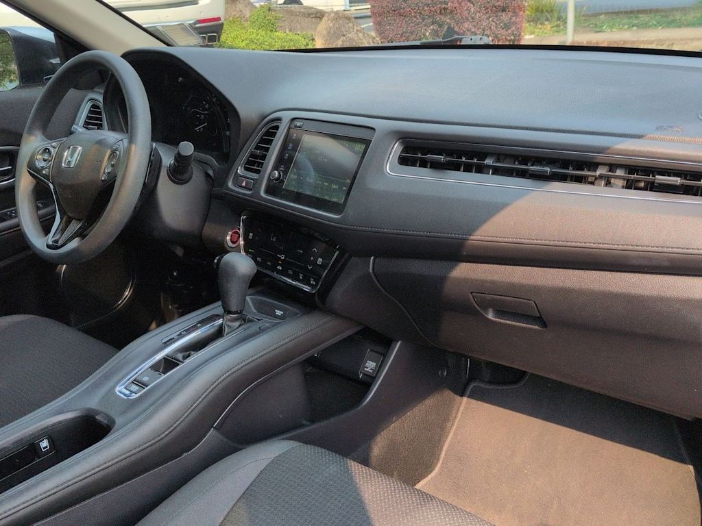 Thumbnail: 2019 Honda HR-V - 13