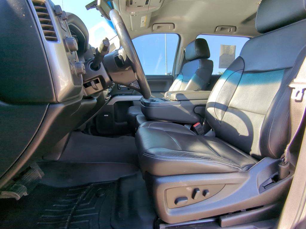 Thumbnail: 2018 Chevrolet Silverado 1500 - 11